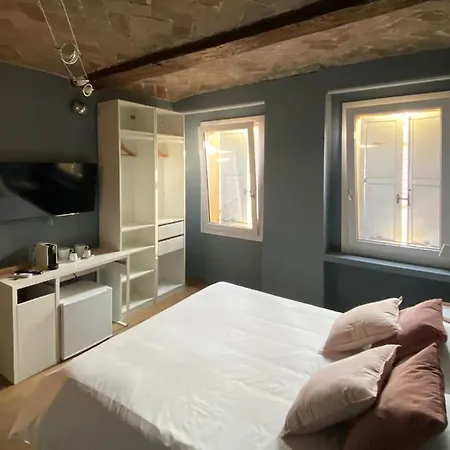 Guest house Empire -