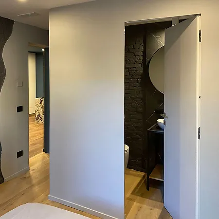 Empire - ゲストハウス 3*