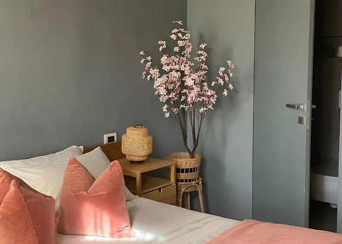 Empire - Μόντενα