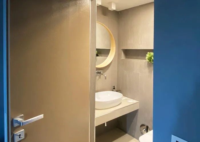 Empire - Модена